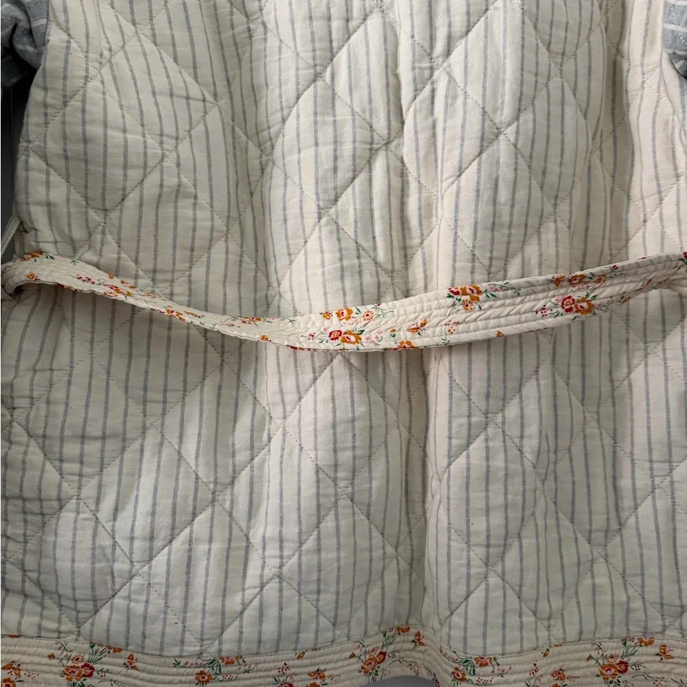 Madewell x New Denim Project Quilted Floral-Trim Jacket in Cream & Light Blue - Picture 12 of 15